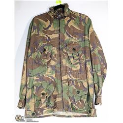 VINTAGE MILITARY CAMOFLAUGE UNLINED