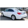 Image 5 : 2013 CHRYSLER 200 SEDAN