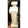 Image 1 : PEDESTAL ROMAN DECOR STANDS