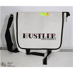 NEW HUSTLER  MESSENGER BAG