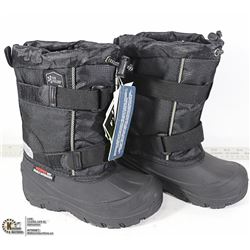 ICE FIELDS WINTER BOOTS SIZE 12 BOYS