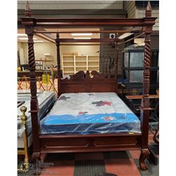 VINTAGE CANOPY QUEEN SIZE BED FRAME