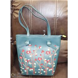 NEW BLUE EMBRODERED FLORAL DESIGN PURSE BY