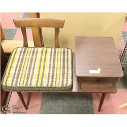 VINTAGE PADDED ENTRY BENCH WITH SIDE