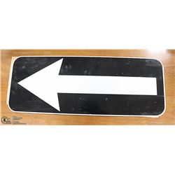 ROAD TRAFFIC DIRECTIONAL SIGN 3M TECHNOLOGY