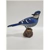 Image 1 : BLUE JAY WOOD CARVING 9 X 8