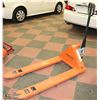 Image 1 : WAREHOUSE PALLET JACK 27"W X 48"L