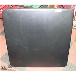 BLACK FOLDING CARD TABLE