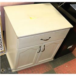 KITCHEN CUPBOARD 25 X 27 X 19