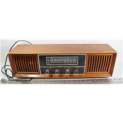 STRAUSS LT-787 AM/FM RADIO