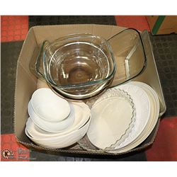 BOX WITH 5 PYREX BAKEWARE ITEMS INCL.