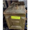 Image 1 : VINTAGE METAL AMMO BOX - CAL 50 M2