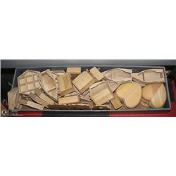 BOX  OF CRAFTS ASSORTED LARGE 37PCS