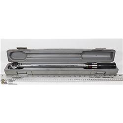 HUSKY 1/2 IN DRIVE TORQUE WRENCH