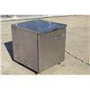Image 3 : Traulson 1-door Undercounter Freezer