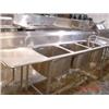 Image 1 : 10' 3-tub Sink w/ 2 faucets & spray noz