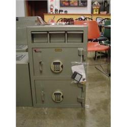 NEW Money Manager Safe