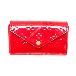 Louis Vuitton Red Cerise Vernis Pochette Lucy
