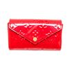 Image 1 : Louis Vuitton Red Cerise Vernis Pochette Lucy
