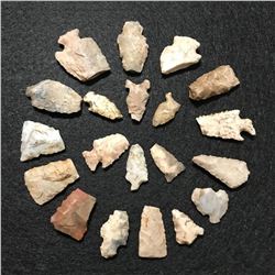 Group of Native American Arrowheads, Artifacts