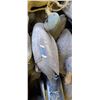 Image 8 : 80 MALLARD DUCK DECOYS IN LARGE CANVAS BAG