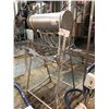 Image 1 : STAINLESS STEEL 4 HEAD H4-4 COLD FLUID BOTTLE FILLER