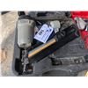 Image 1 : PORTER-CABLE CLIPPED HEAD FRAMING NAILER