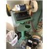 Image 1 : MAGNUM 6" BENCH POLISHER ON STAND