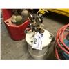 Image 1 : PAINT POT WITH REGULATOR