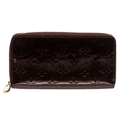 Louis Vuitton Amarante Vernis Monogram Zippy Wallet