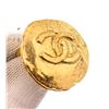 Image 4 : Chanel Vintage Gold CC Round Hammered Disc Clip On Earrings