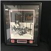 Image 1 : GORDIE HOWE SIGNED 20X24 FRAMED PHOTO (FRAMEWORTH HOLOGRAM)
