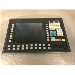 SIEMENS 6FC5203-0AF02-0AA0 OPERATOR PANEL FRONT *CRACK IN GLASS PICTURED*