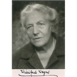 Winifred Wagner Signed photo