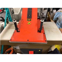 Atom Model SE 25 25 Ton Swing Beam Cutting Press