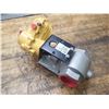 Image 1 : Husky Automatic Actuating Valve, P/N: 728864