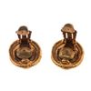 Image 3 : Chanel Vintage Gold CC Logo Oval Disc Medallion Clip On Earrings