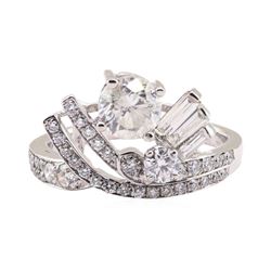 1.00 ctw Diamond Ring - Platinum