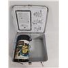 Image 3 : EMBOSSED SIX MILLION DOLLAR MAN LUNCH BOX WITH