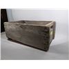 Image 2 : WOODEN CRATE WITH VARIOUS ANTIQUES RADIO
