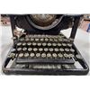 Image 3 : ANTIQUE REMINGTON TYPEWRITER