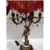 Image 2 : 1950'S HEAVY BRASS CHERUB LAMP WITH CRYSTAL DROPS