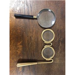 2 Magnifying glasses