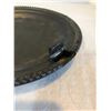 Image 2 : Hollow Metal Dish