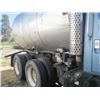 Image 2 : 1985 INTERNATIONAL F2275 TANKER TRUCK  307,758 KMS - VIN #1HSZBLWR3FHA23463