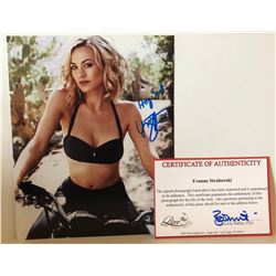 YVONNE STRAHOVSKI SIGNED 8X10 PHOTO 'DEXTER, CHUCK' COA