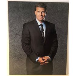 DAVID BOREANAZ SIGNED 8X10 'BONES'  PHOTO