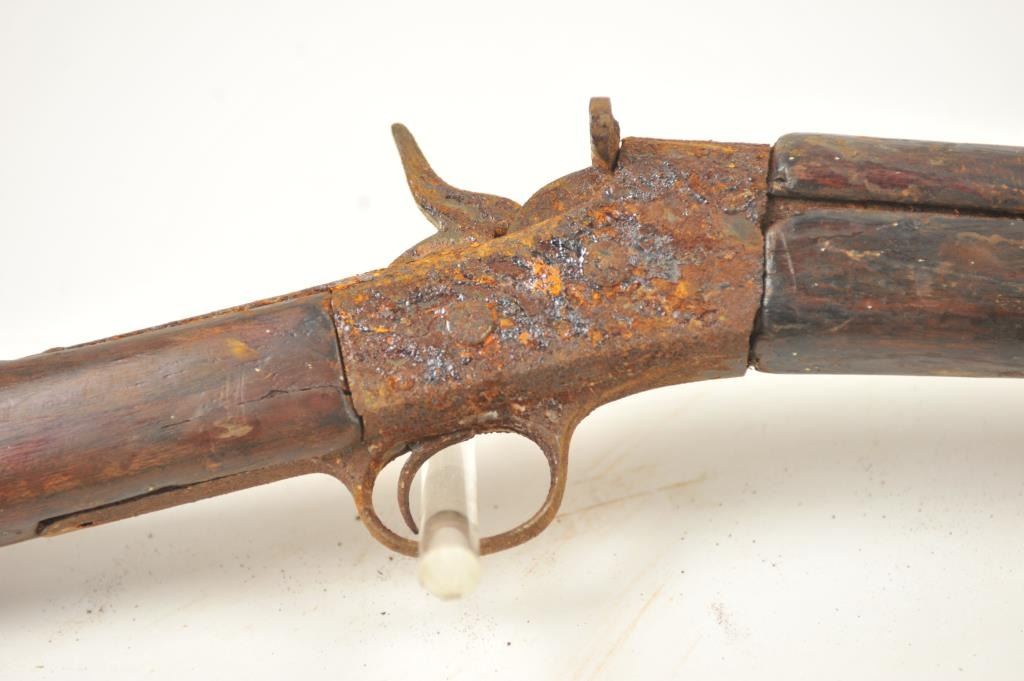 Bonanza lot of rusty relics including three rifles, two shotguns and a ...