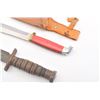 Image 2 : Lot of two fixed blade knives.  The lot  includes an early Ka-Bar style knife with  stacked leather 