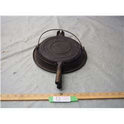 Vintage Stove Stop Cast Iron Waffle Iron